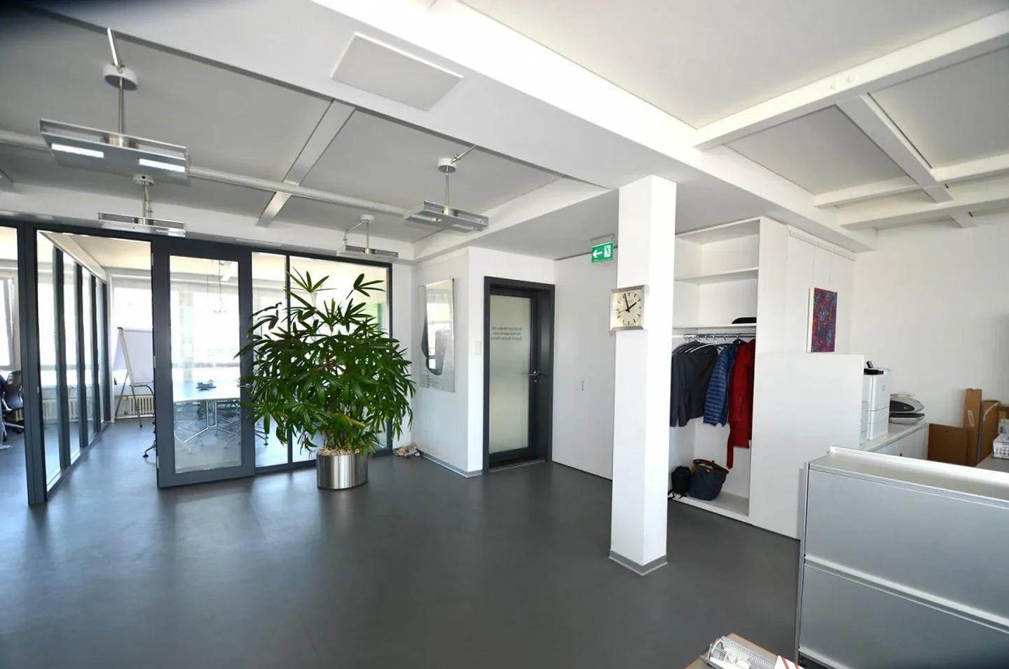 Office spaces with a panorama over Zurich - Photo 6 of 8