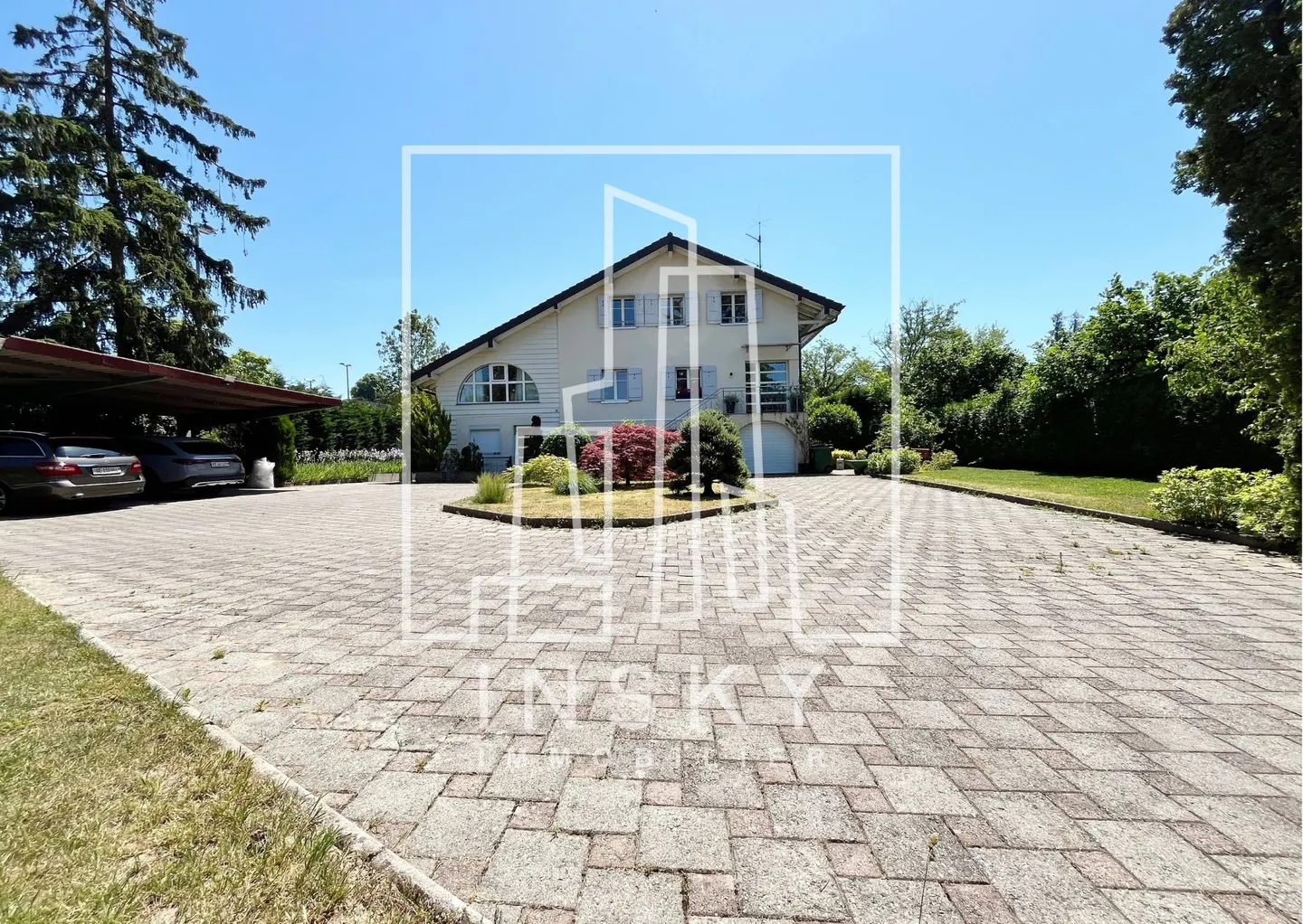 Villa Staccata Eccezionale a Grand-Saconnex - Foto 1 di 11