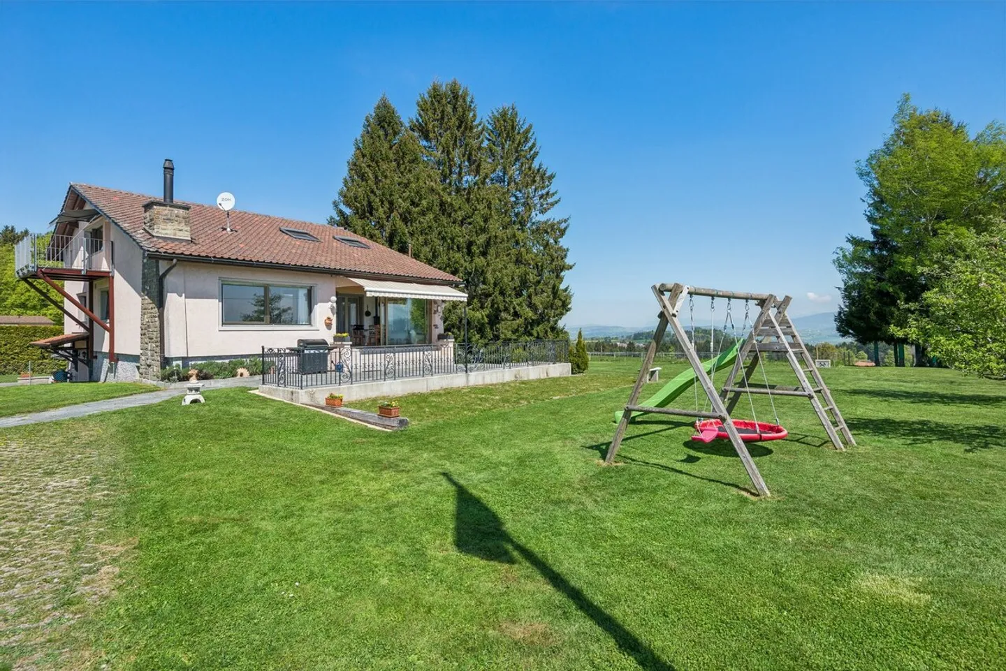 Wunderschönes Haus in absoluter Ruhe - Foto 1 von 13