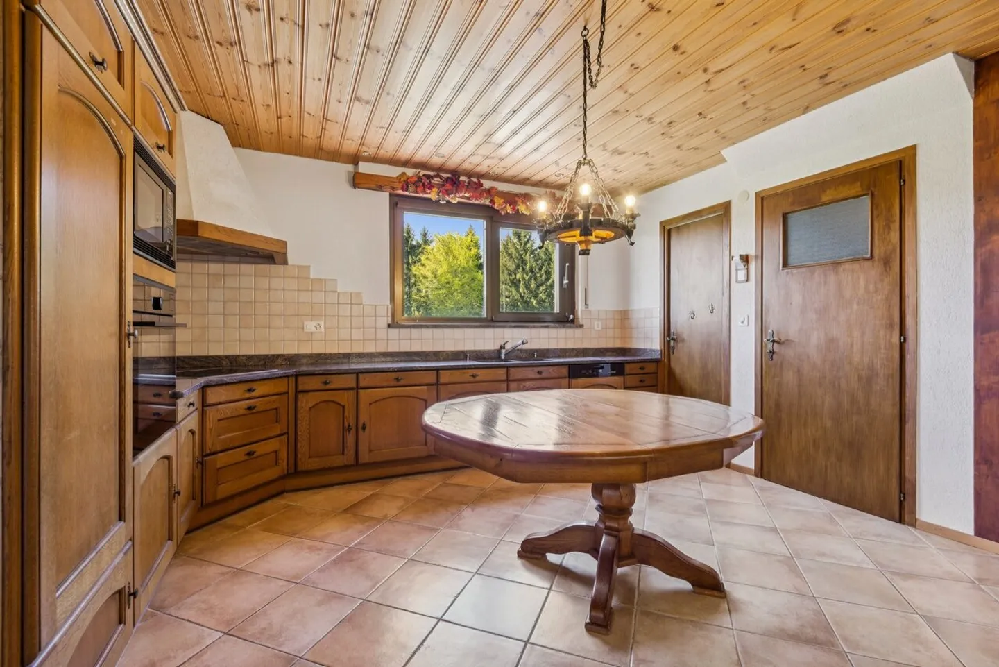 Wunderschönes Haus in absoluter Ruhe - Foto 3 von 13
