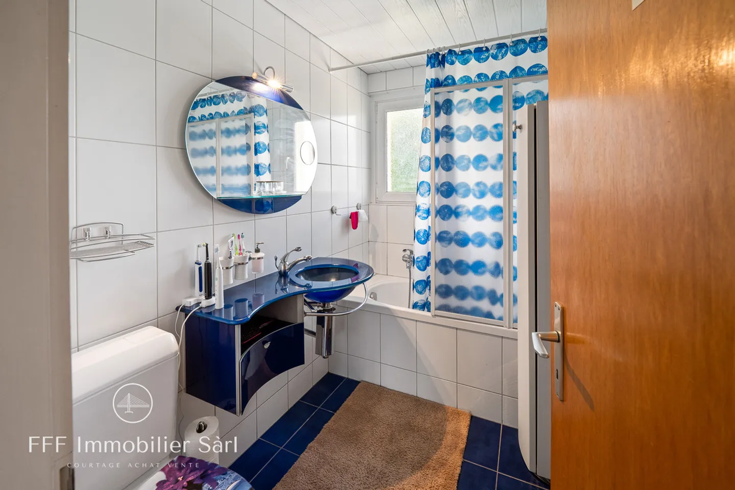 Bella casa familiare di 5 stanze - Foto 10 di 24
