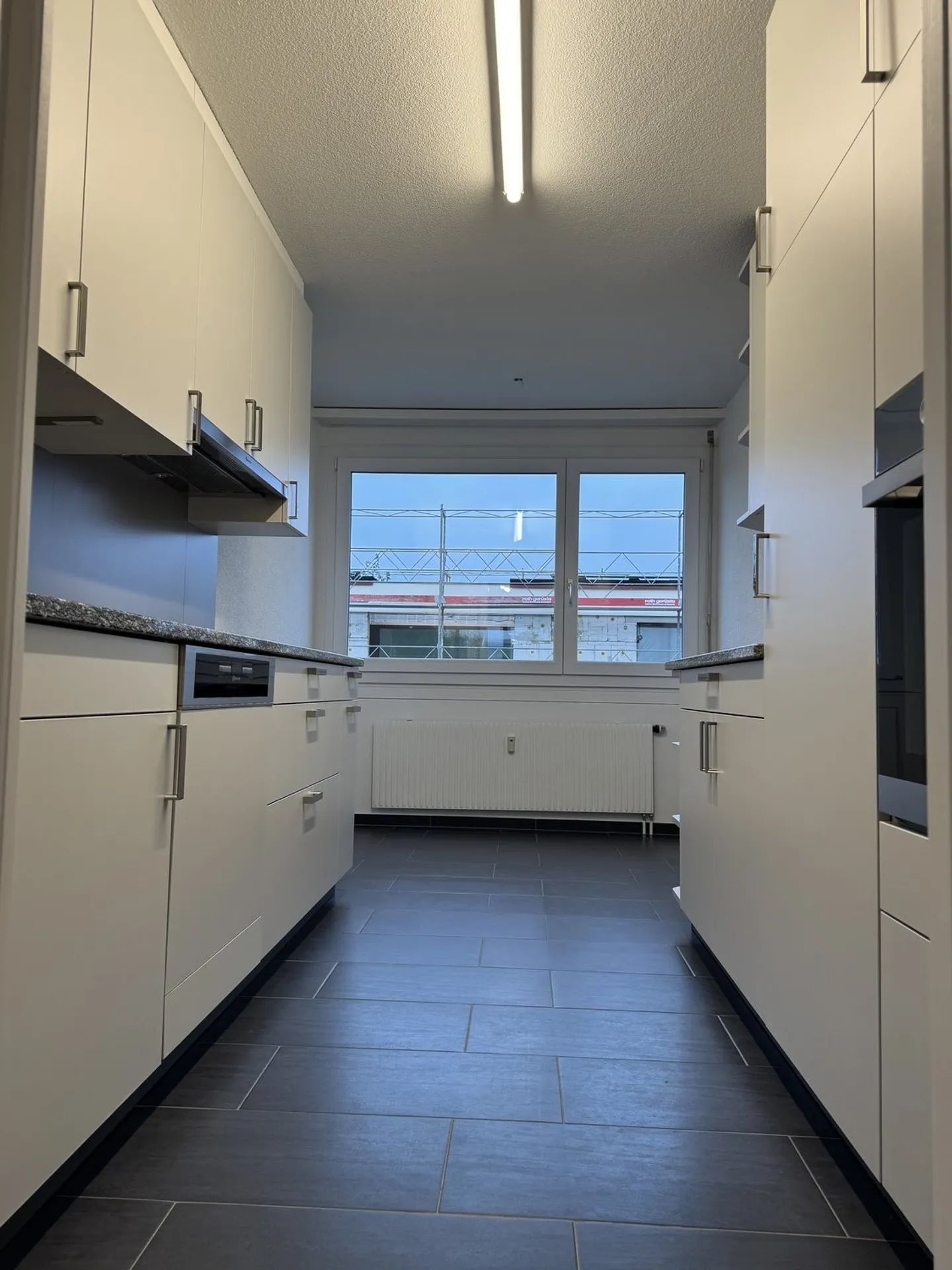 Wunderschöne 5.5-Zimmerwohnung an attraktiver Lage in Lyss! - Foto 2 von 9