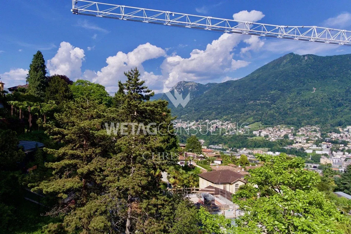 Terrain à bâtir avec vue sur le lac de Lugano dans un quartier résidentiel prestigieux à vendre - Photo 8 sur 9