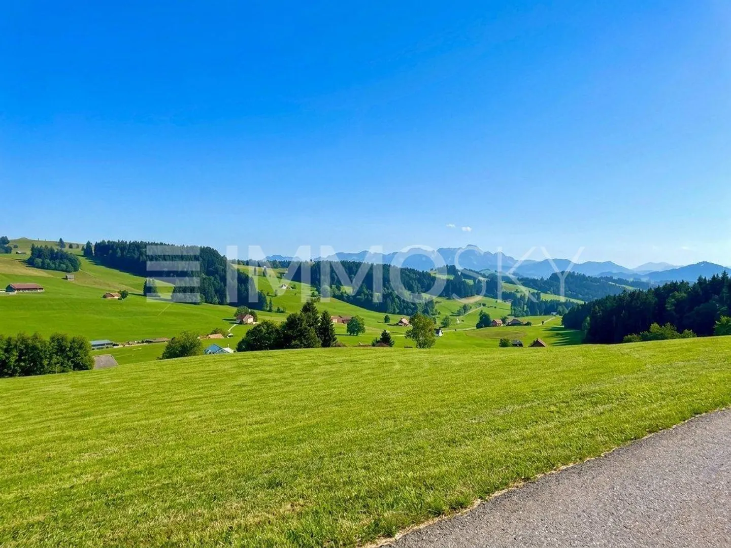 Building land in a sought-after location in Speicher - Photo 2 of 3