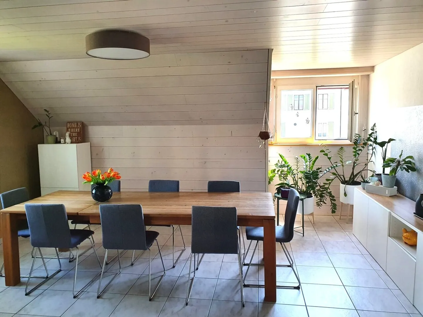 Welcome to Sarmenstorf! Spacious 6 ½ Maisonette Apartment - Photo 3 of 6