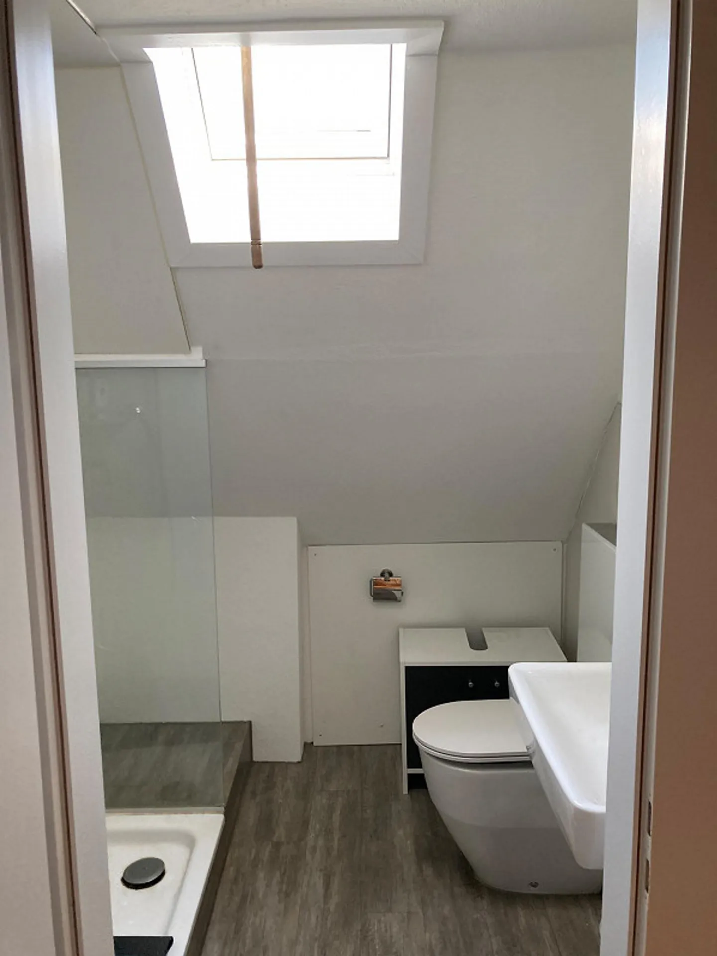 Accogliente appartamento mansardato di 3 stanze a Diessenhofen - Foto 5 di 10