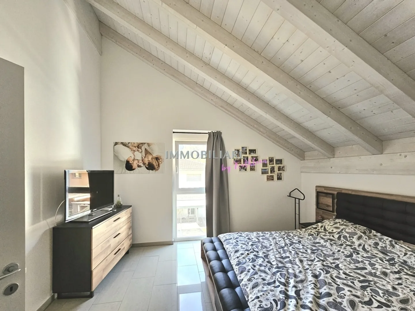 Maison unifamiliale comme neuve, avec jardin, garage, pompe à chaleur - Photo 13 sur 13