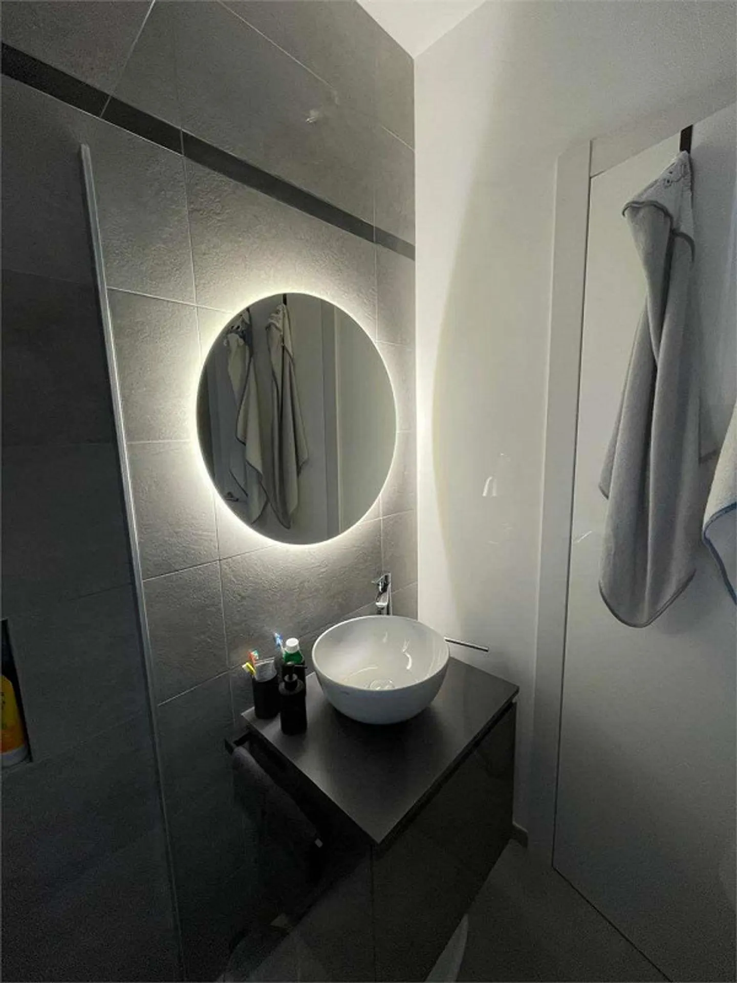 Appartement deux pièces meublé au centre de Lugano - Photo 8 sur 10