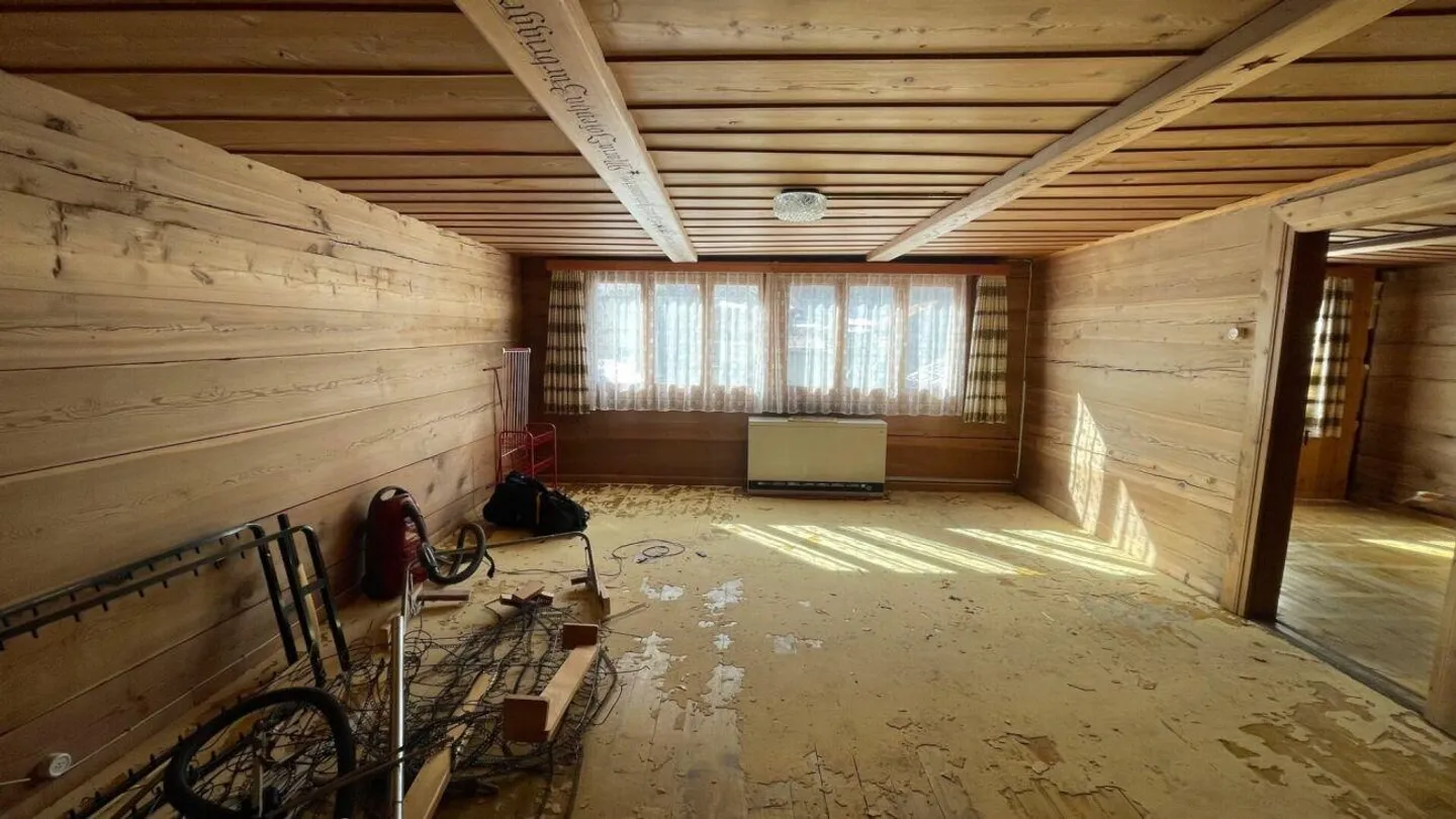 Appartamento tradizionale di 2,5 stanze in una vecchia casa vallesana - Foto 5 di 13