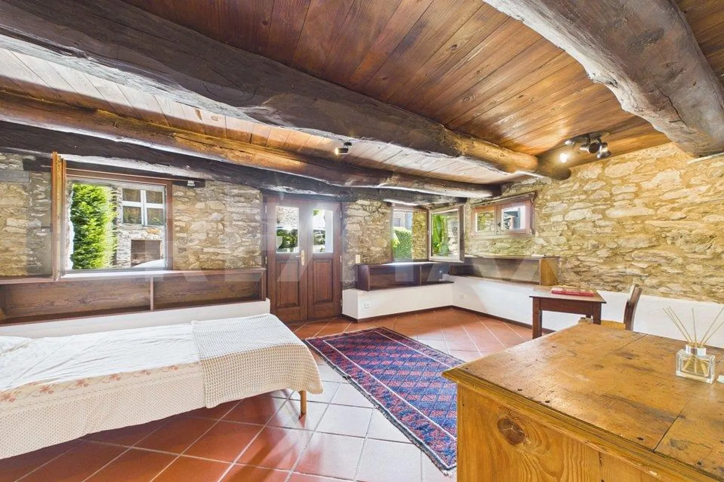Rustique authentique du Tessin avec charme, jardin constructible et vues... - Photo 9 sur 13