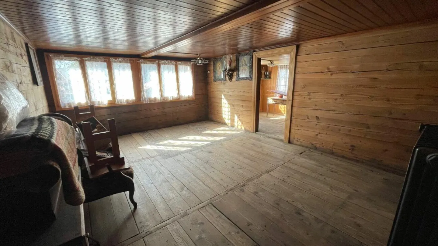 Appartamento tradizionale di 2,5 stanze in una vecchia casa vallesana - Foto 7 di 13