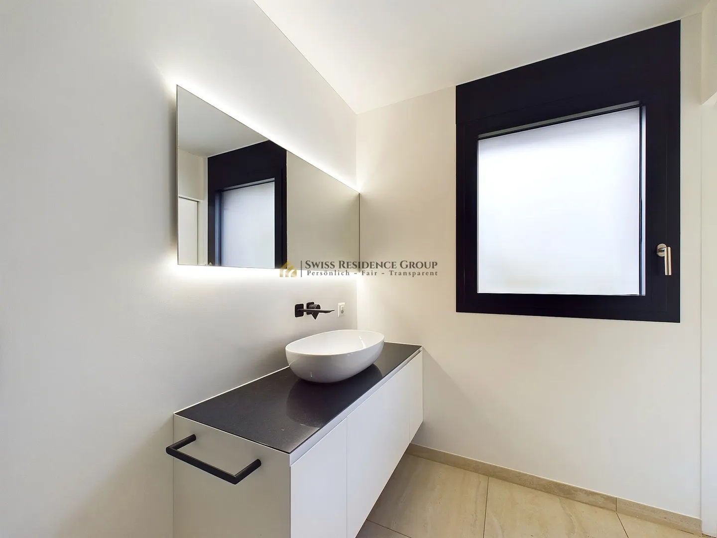 Elegance and Comfort in Harmony with Nature - Photo 12 of 19