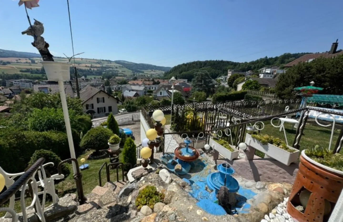 Maison individuelle avec 8 pièces et 5 garages (vente avec paiement échelonné sur 5 ans) - Photo 5 sur 13