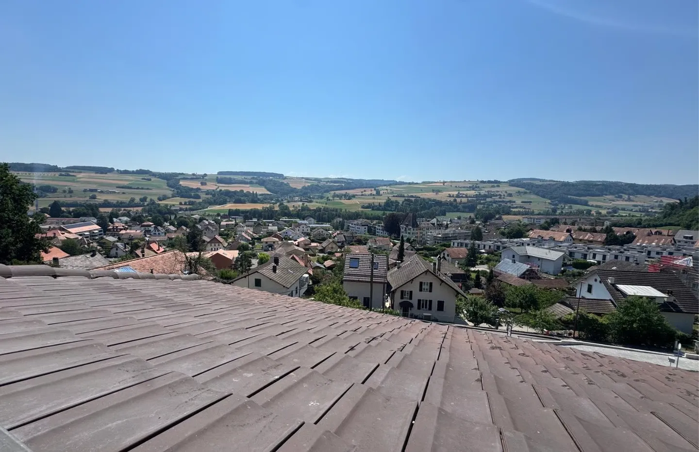 Maison individuelle avec 8 pièces et 5 garages (vente avec paiement échelonné sur 5 ans) - Photo 13 sur 13