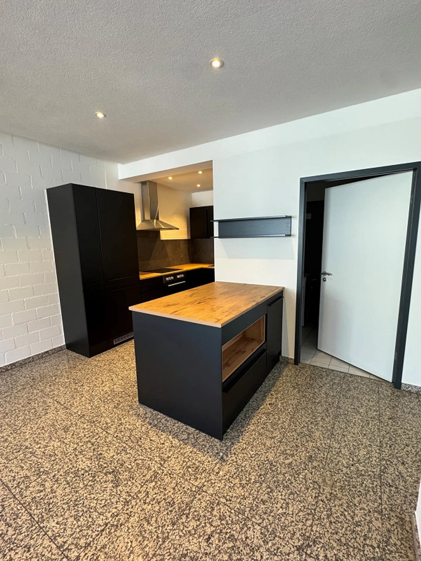 Erstbezug nach Komplettsanierung – hochwertige 3.5-Zimmer-Wohnung - Photo 5 of 16