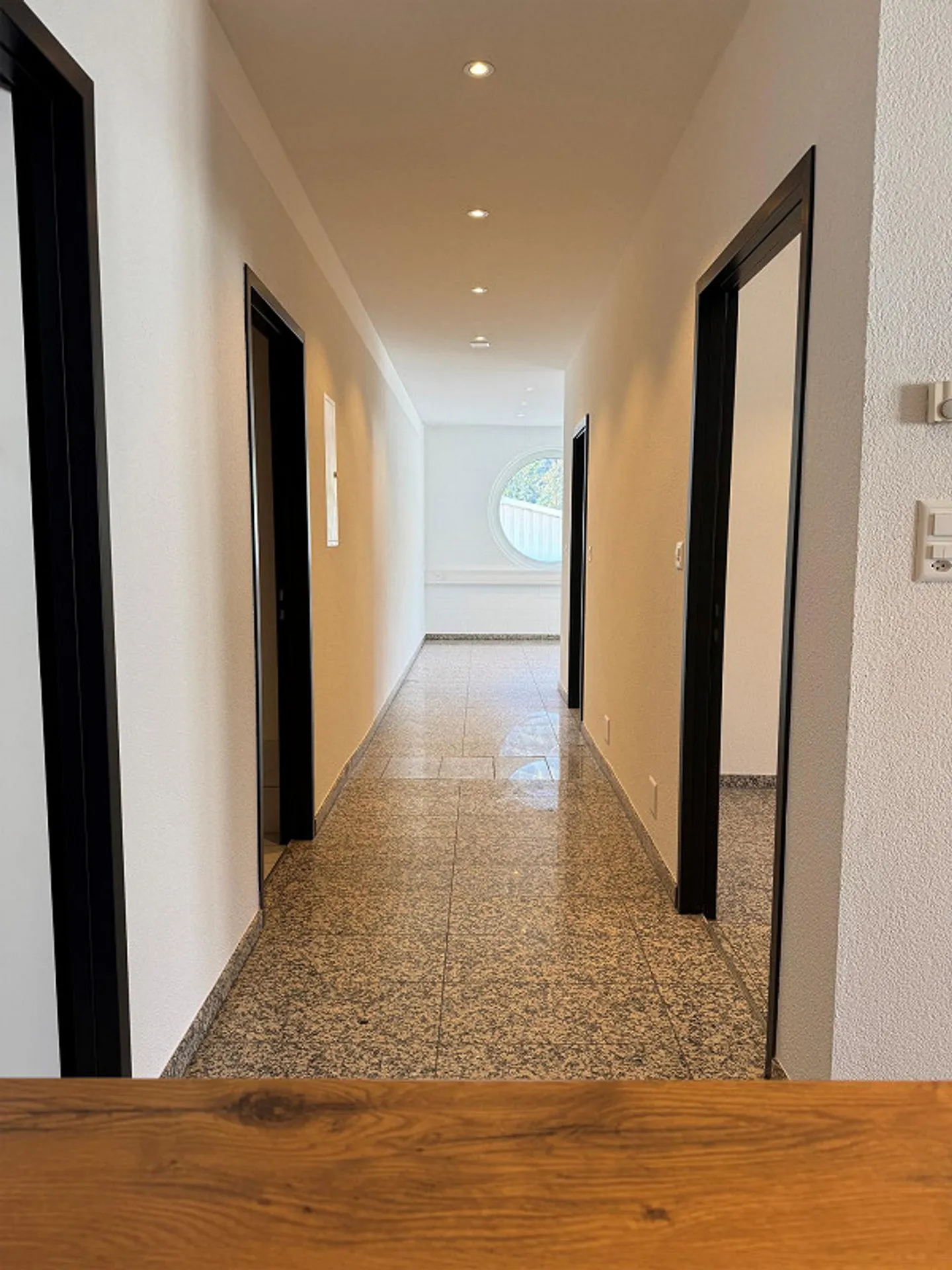 Erstbezug nach Komplettsanierung – hochwertige 3.5-Zimmer-Wohnung - Photo 7 of 16