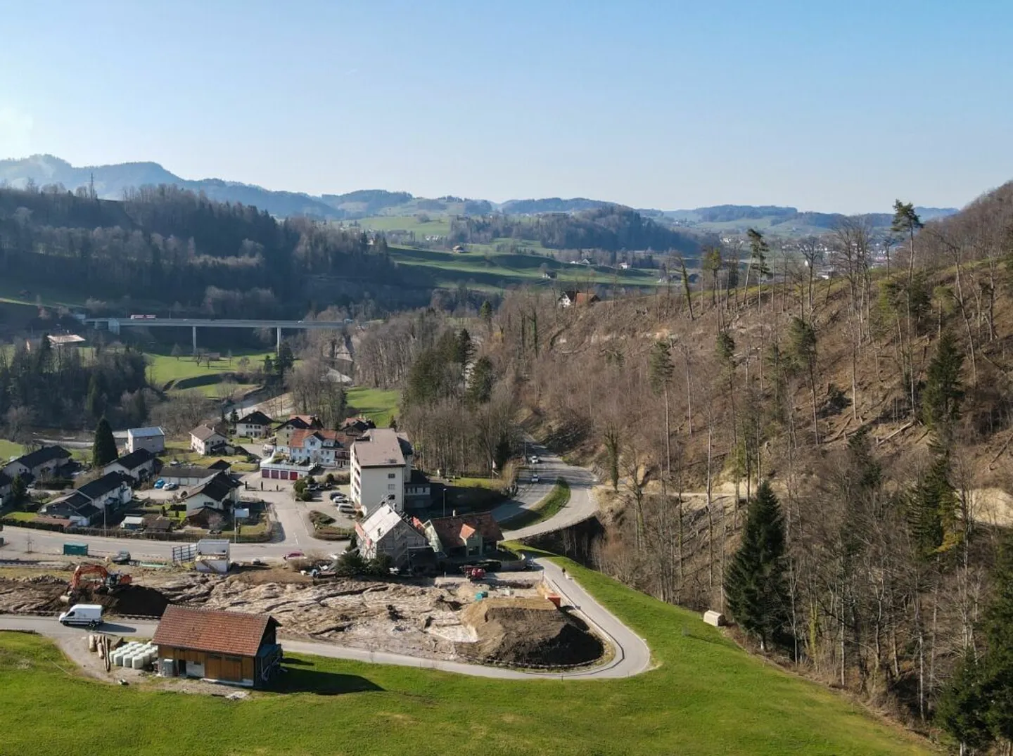 Qualità della vita a colpo d'occhio: appartamento di nuova costruzione con vista sul verde - Foto 8 di 8