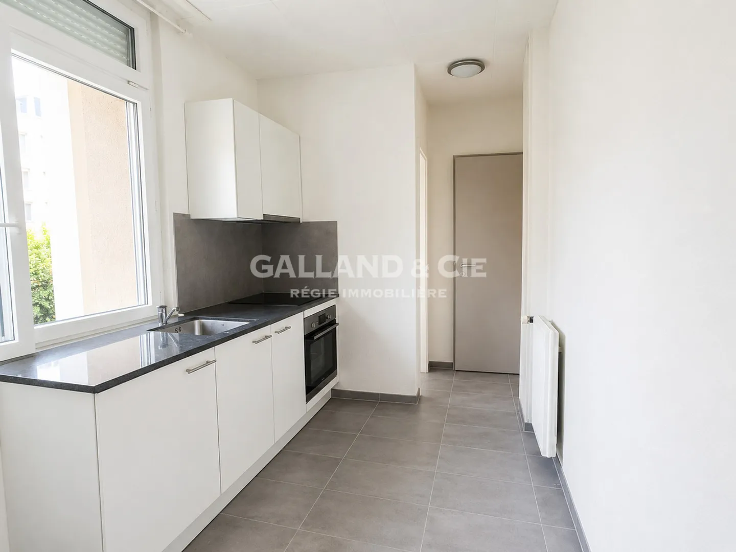 1-room apartment on the ground floor - Photo 2 of 5