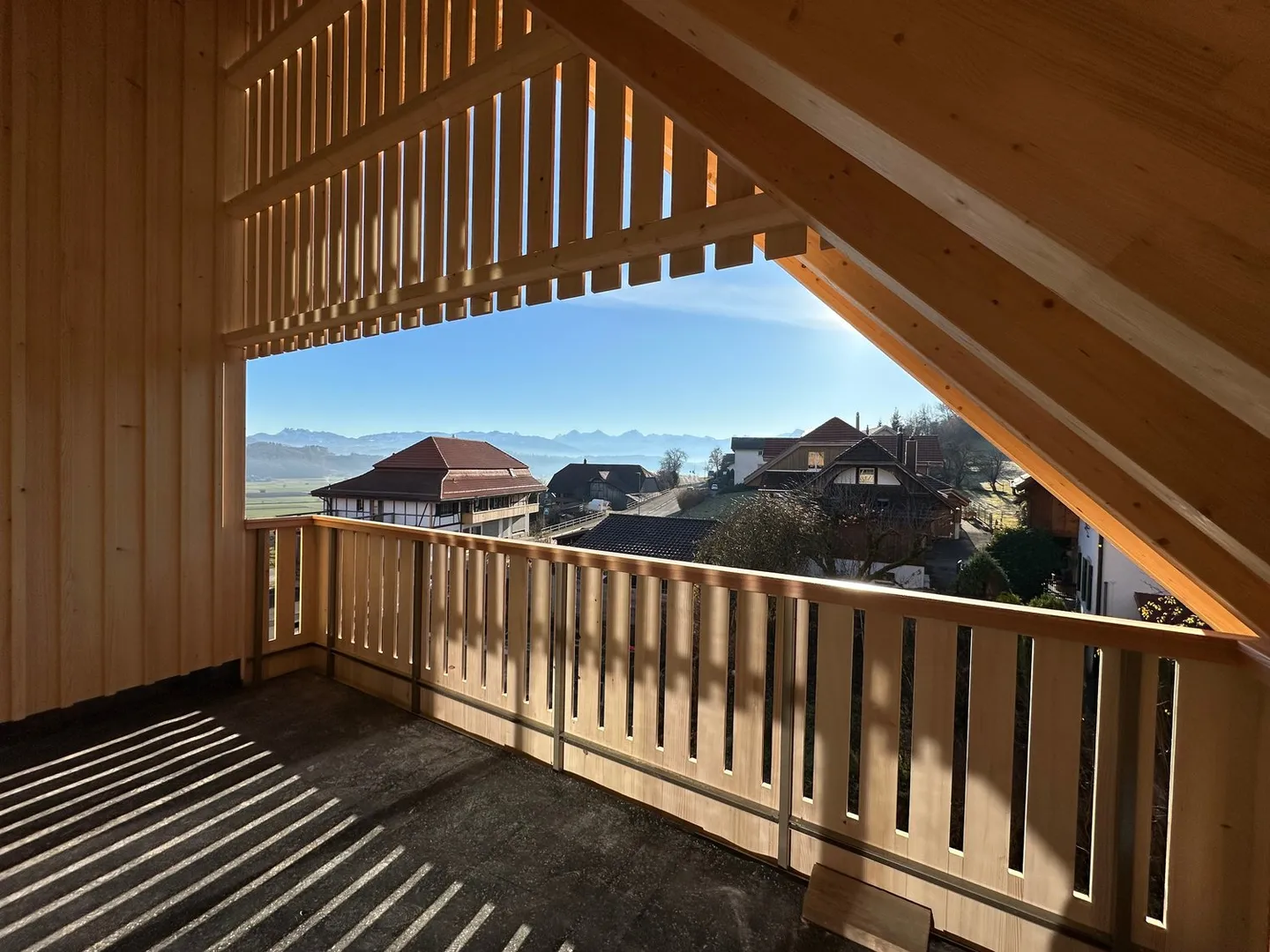 NOUVEAU : Appartement en duplex moderne de 5,5 pièces à Kirchenthurnen - Photo 4 sur 25