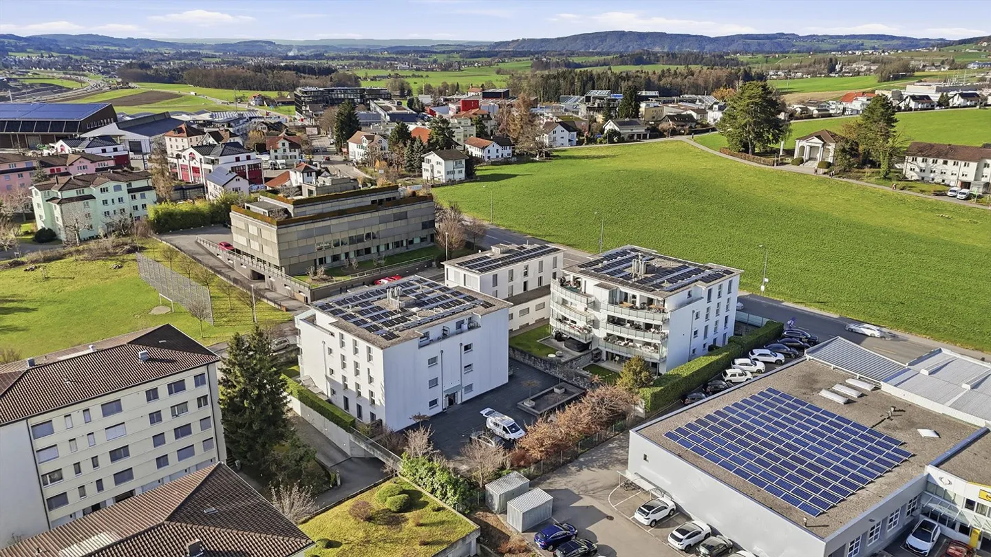 Geräumige Wohnung mit Terrasse - Foto 28 von 30