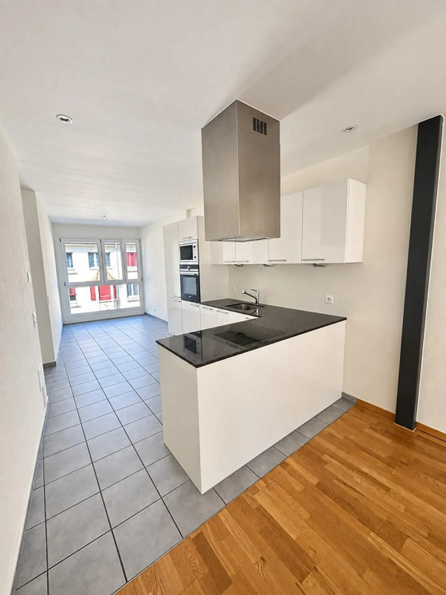 Fully Rented Multi-Family House - Attractive Investment - Photo 6 of 15