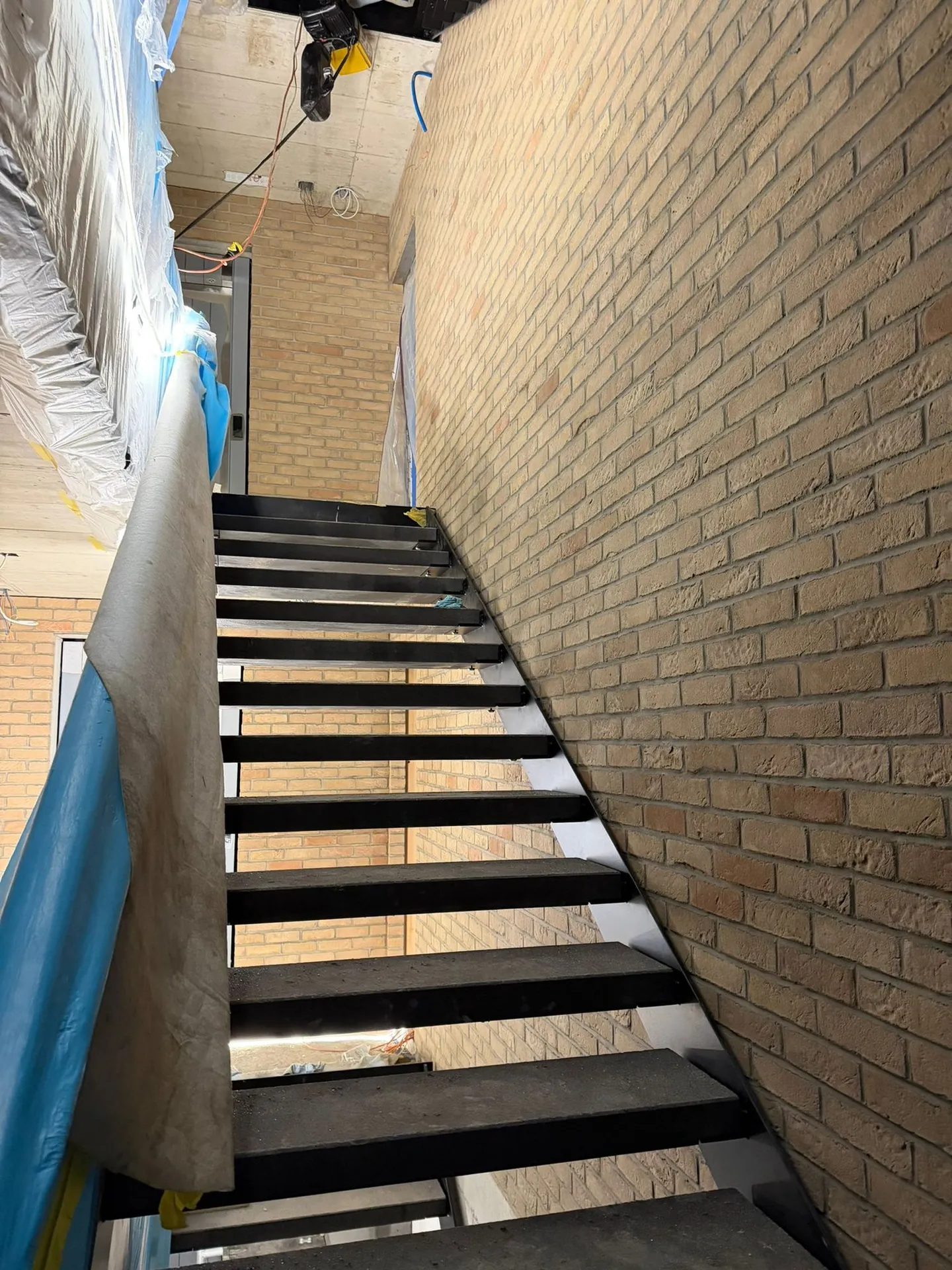 NOUVEAU : Appartement en duplex moderne de 5,5 pièces à Kirchenthurnen - Photo 25 sur 25