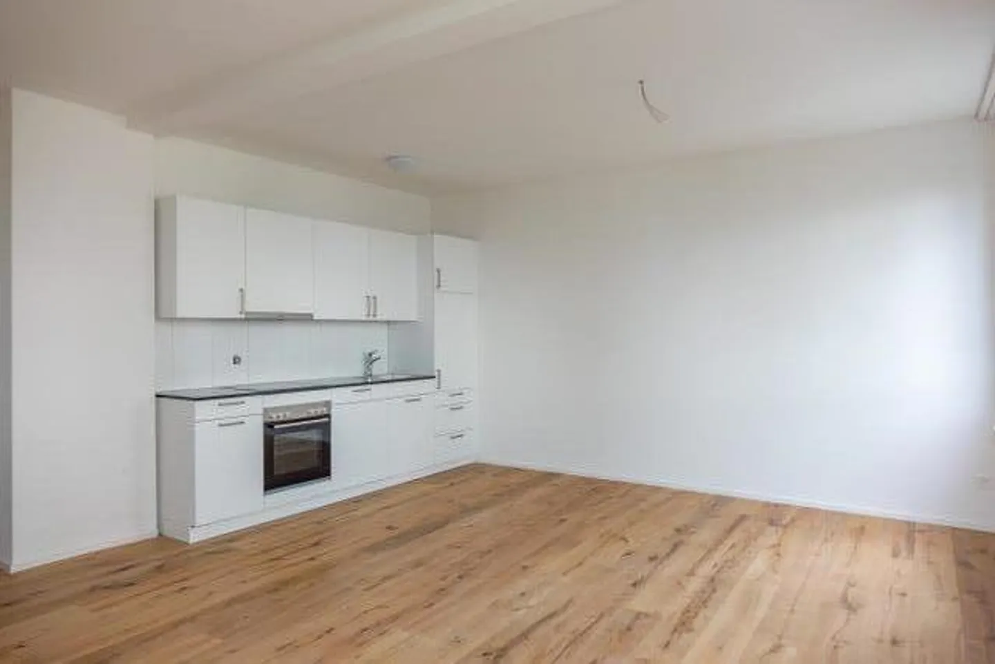 Sanierte 1.5-Zimmer Wohnung im Riethüsliquartier - Foto 3 von 5