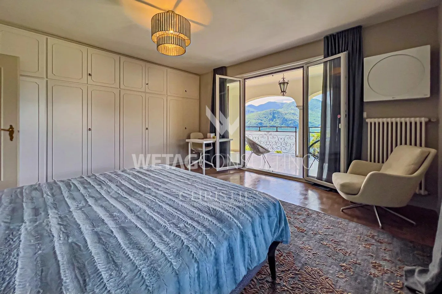 Villa rinomata a Carabietta con piscina e vista sul lago di Lugano - Foto 9 di 13