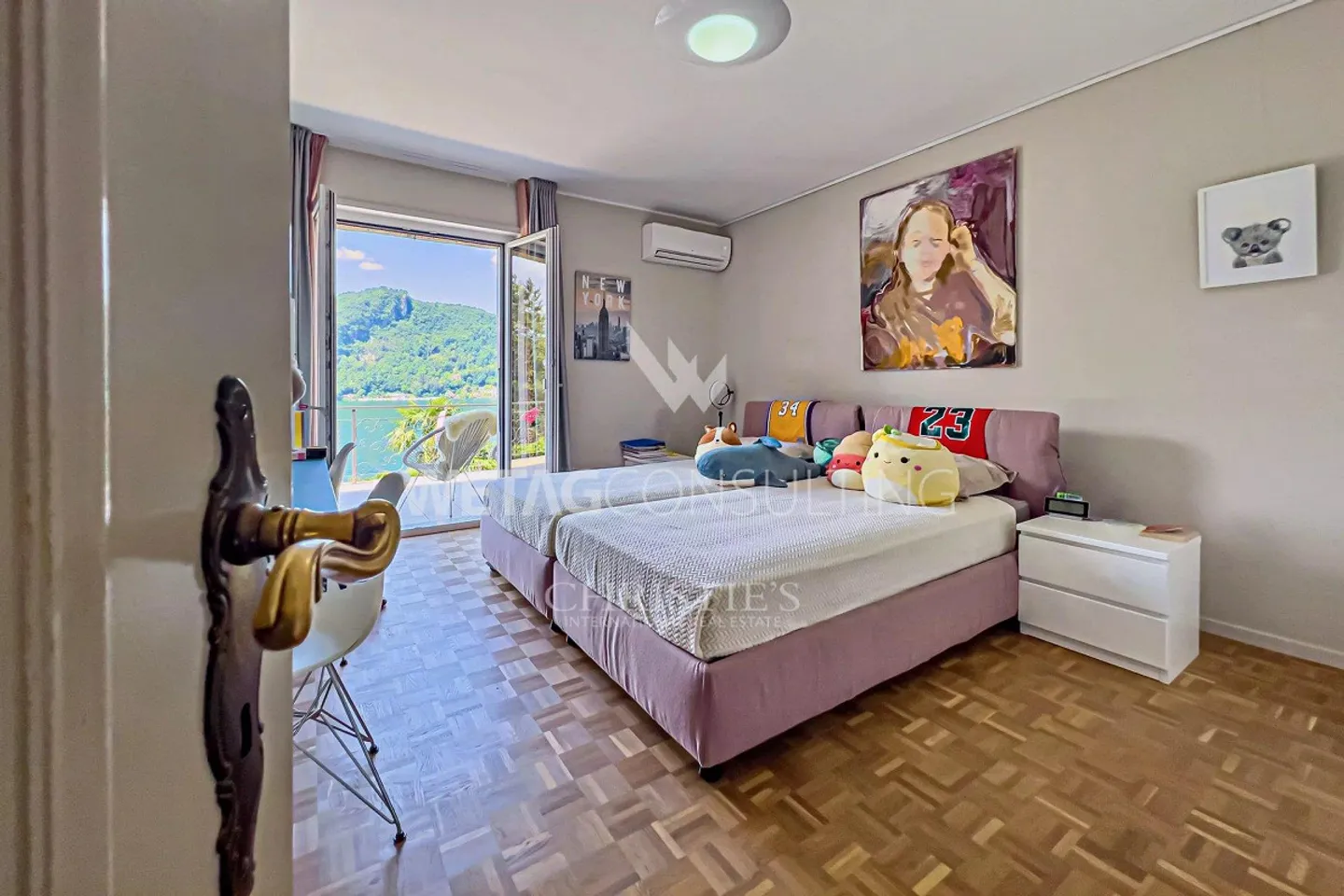Villa rinomata a Carabietta con piscina e vista sul lago di Lugano - Foto 10 di 13