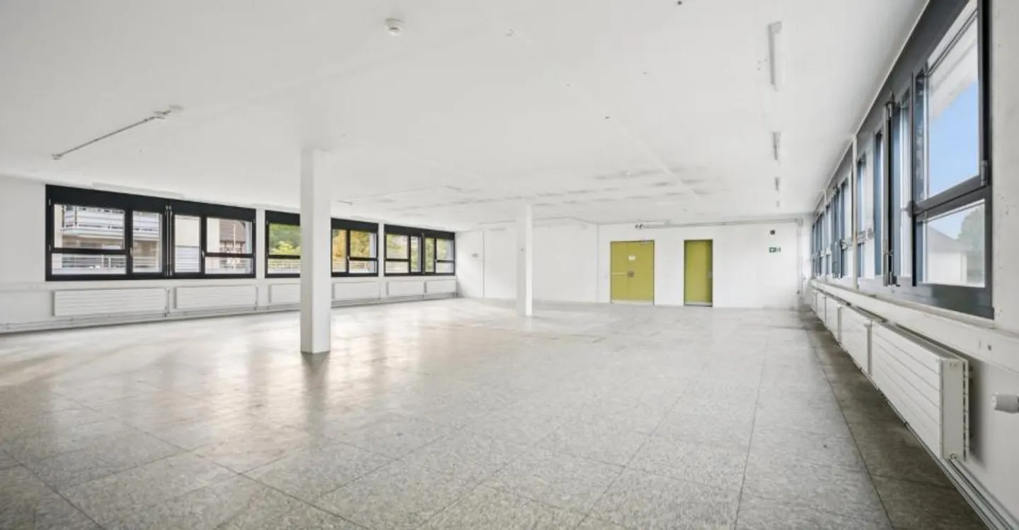 Attractive commercial space for a dance school or fitness studio - Photo 5 of 9