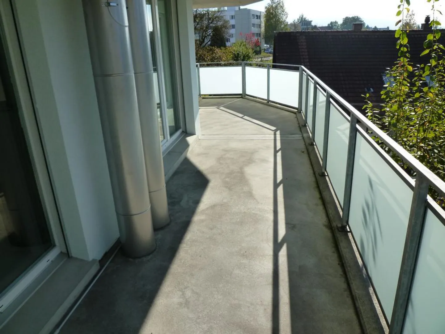Maison multifamiliale moderne dans un emplacement calme et central à Bolligen - Photo 4 sur 22