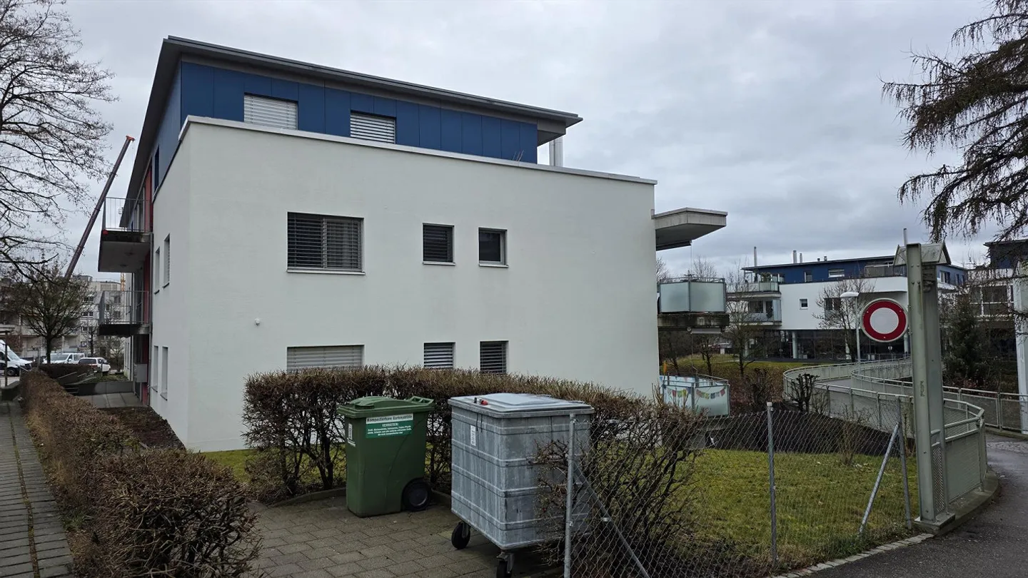 Maison multifamiliale moderne dans un emplacement calme et central à Bolligen - Photo 15 sur 22