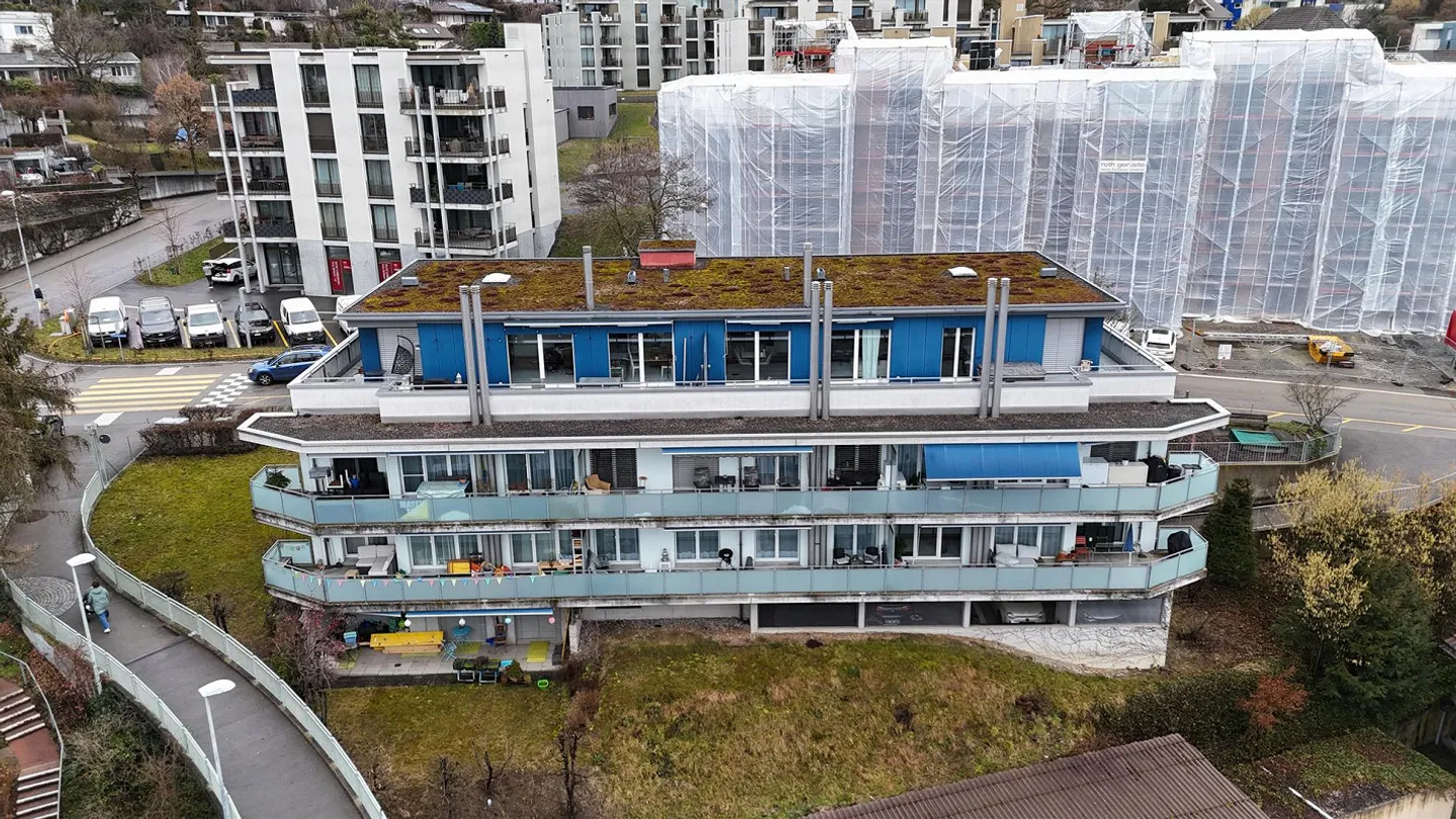 Maison multifamiliale moderne dans un emplacement calme et central à Bolligen - Photo 18 sur 22