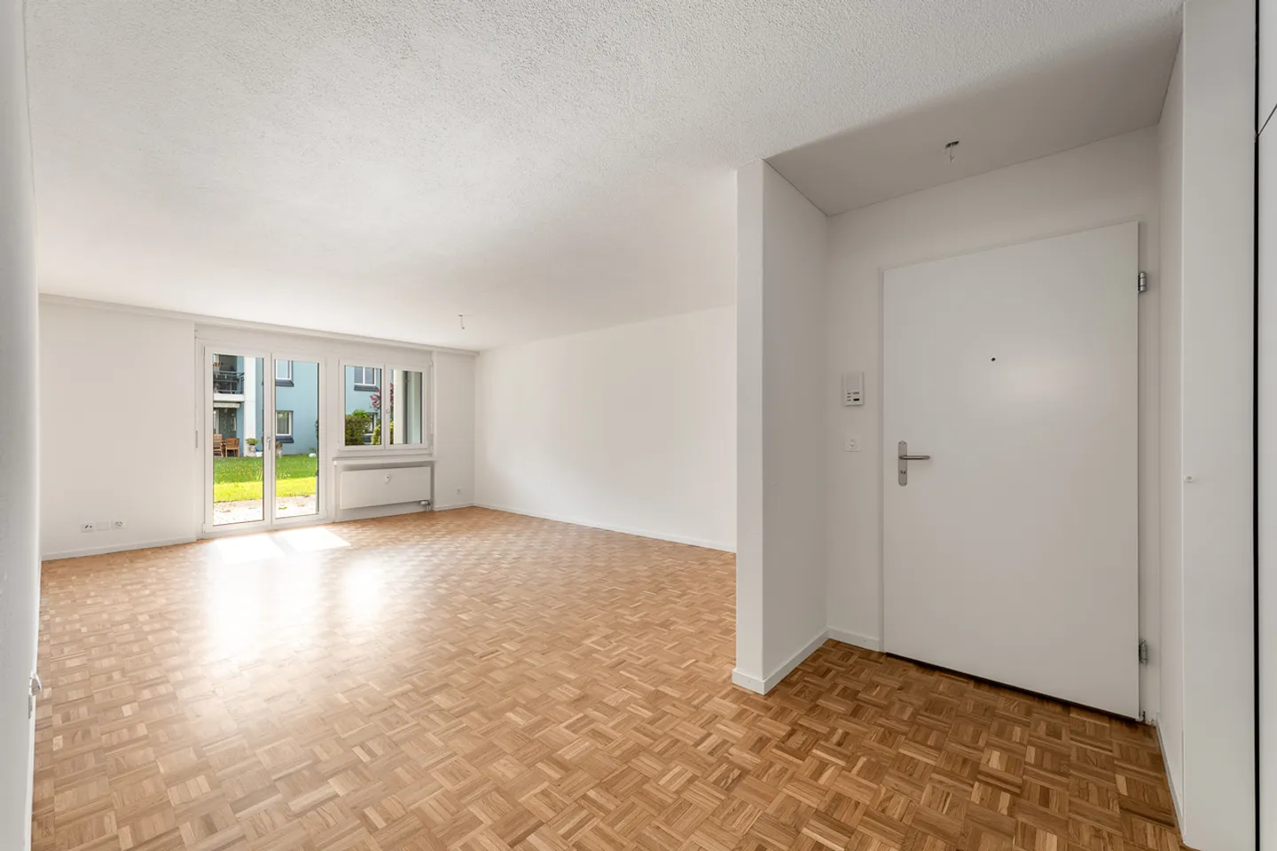 Vivre dans le quartier Neuhof - appartements de 3 pièces fraîchement rénovés - Photo 3 sur 10