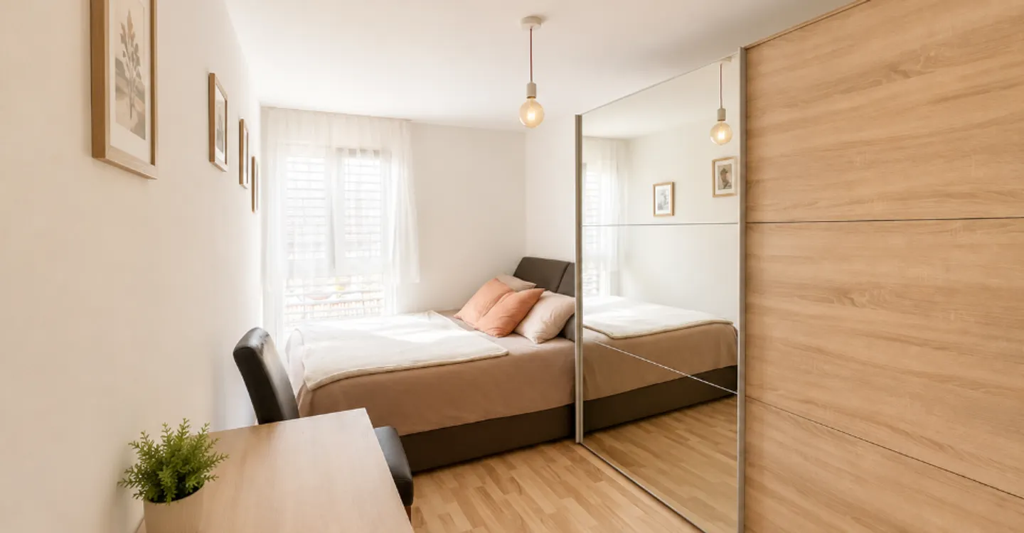 FOR SALE IN MISERY – MAGNIFICENT 4.5-ROOM APARTMENT - Photo 3 of 8