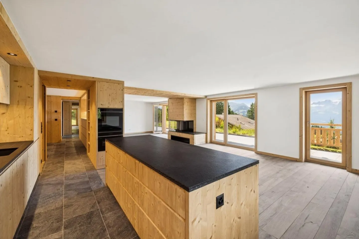 Raro duplex con giardino, ski-in & ski-out, vista sublime! - Foto 10 di 13