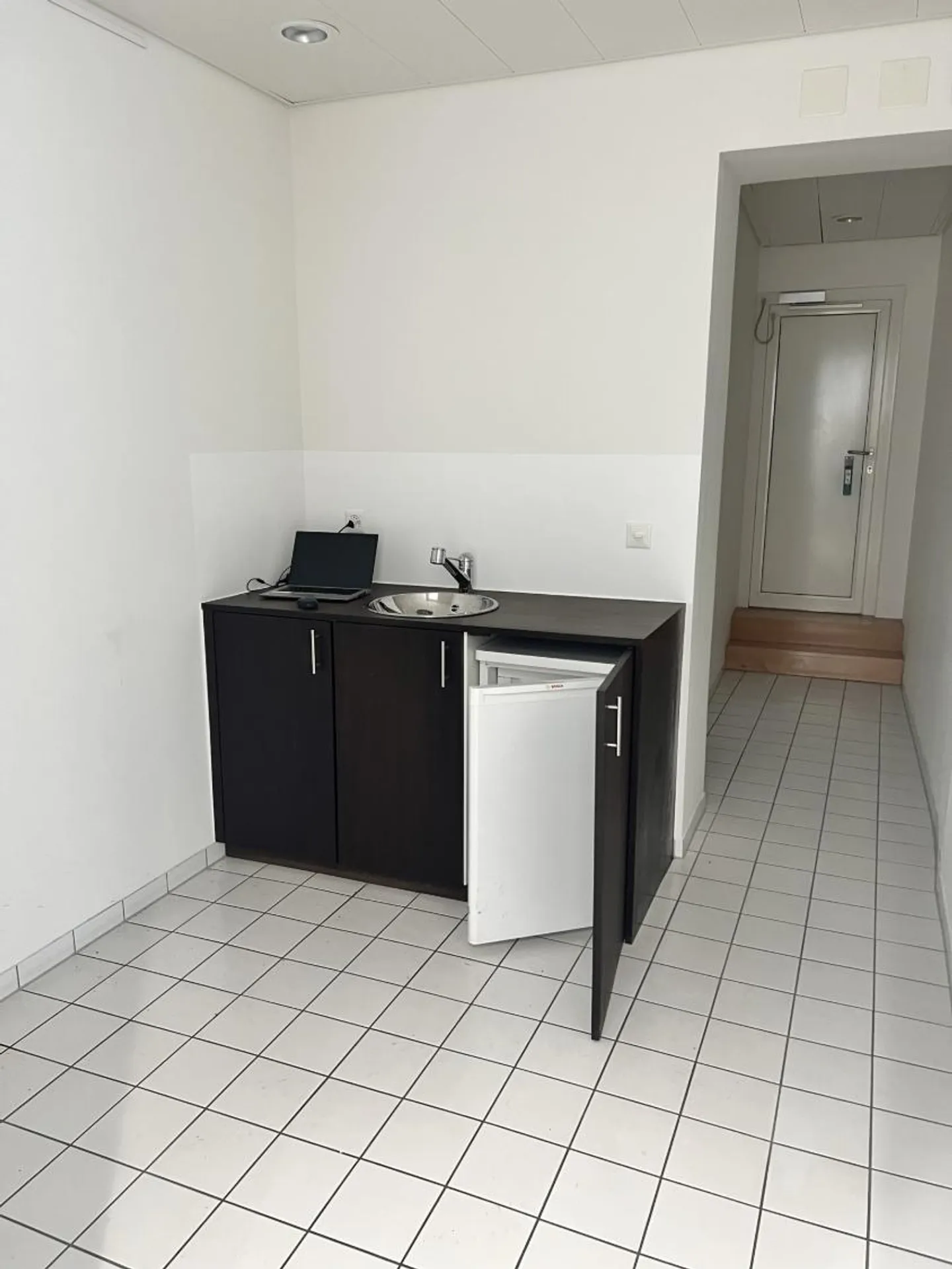 Espace Commercial à Tavannes - Photo 3 sur 11
