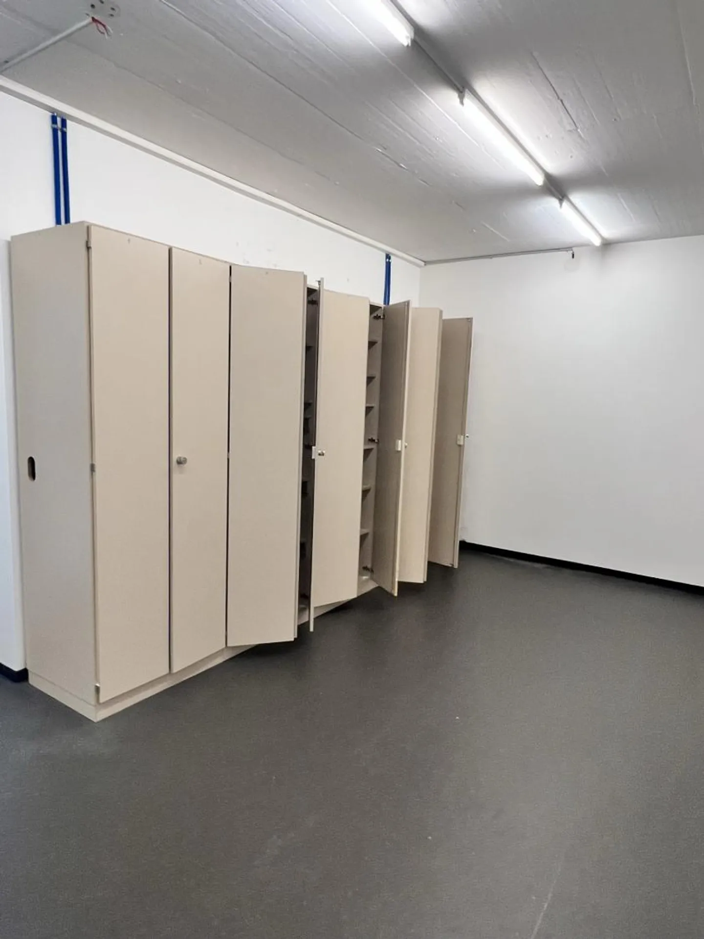 Espace Commercial à Tavannes - Photo 5 sur 11