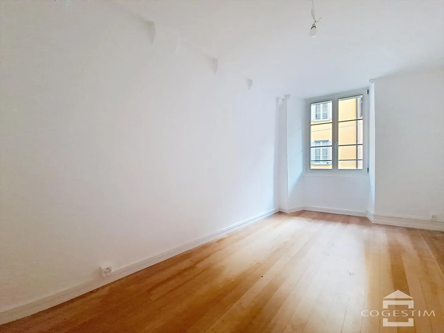 Appartement 2.5 pièces - Photo 3 sur 8