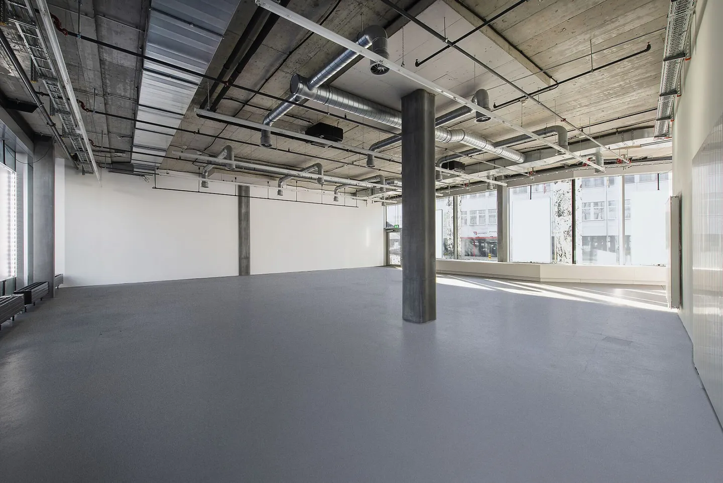 Gewerbefläche mit ca. 622m² im Geschäftshaus «RICHTIPLATZ» - Foto 2 von 10