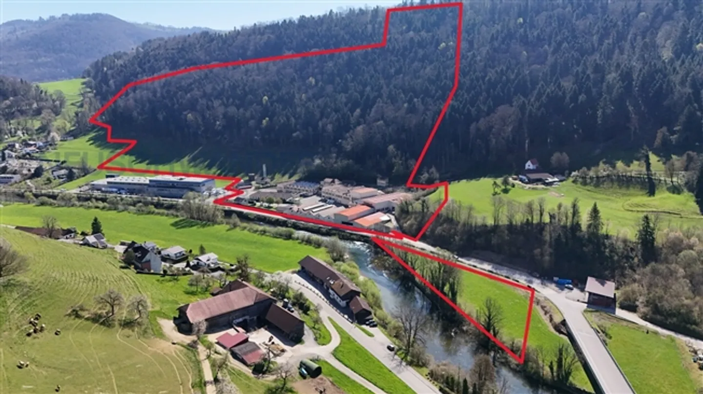 Sito industriale con spazi in affitto che hanno prestazioni molto buone - Foto 2 di 12