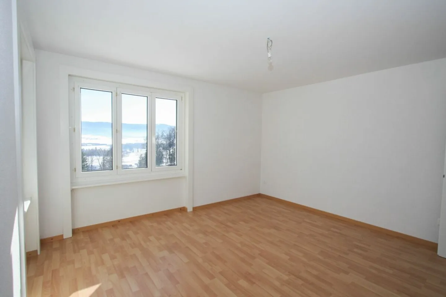 Beautiful 3.5-room apartment - Photo 2 of 8