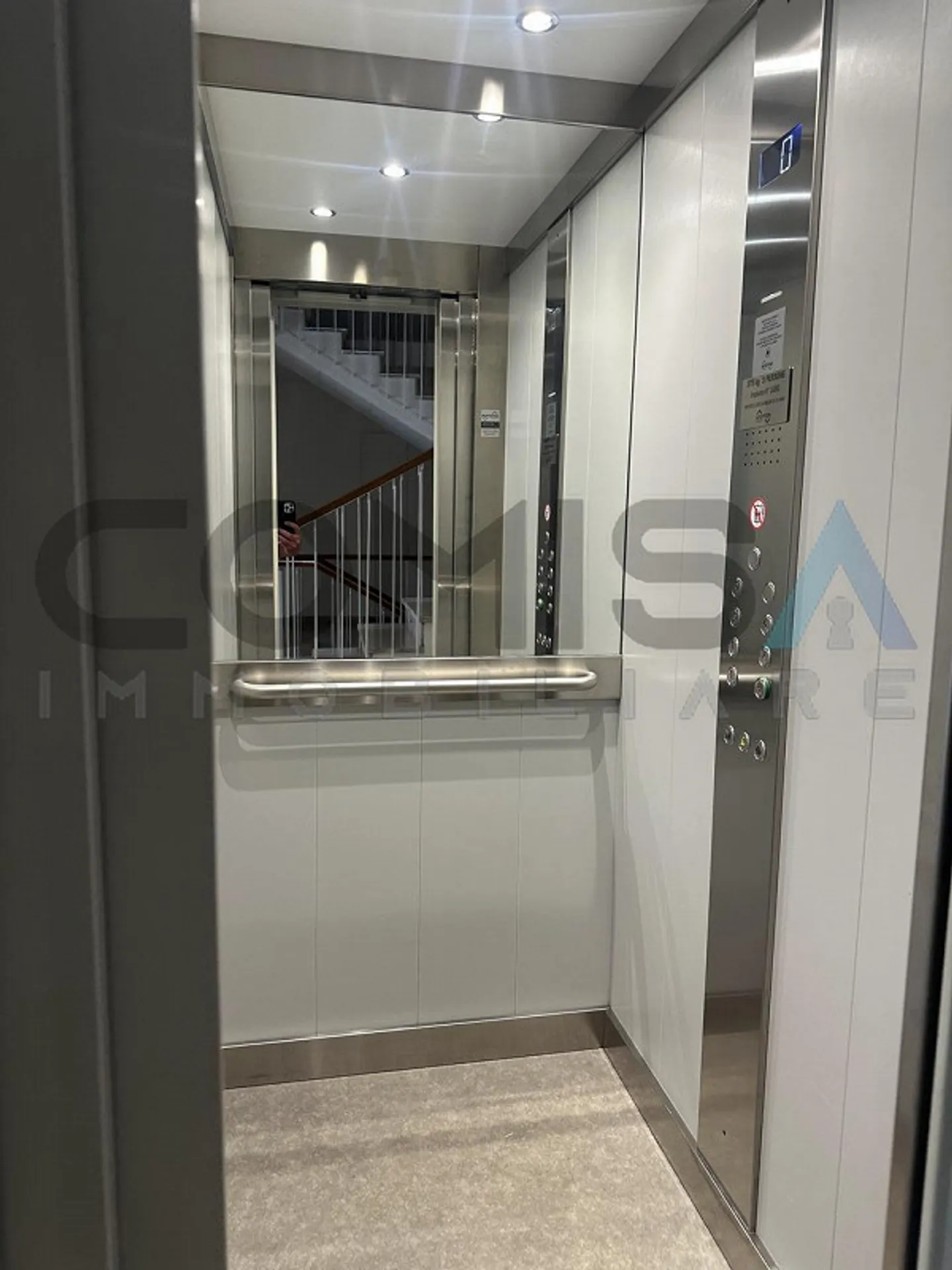 LUGANO - BESSO 3.5-room apartment in need of renovation - Photo 10 of 10