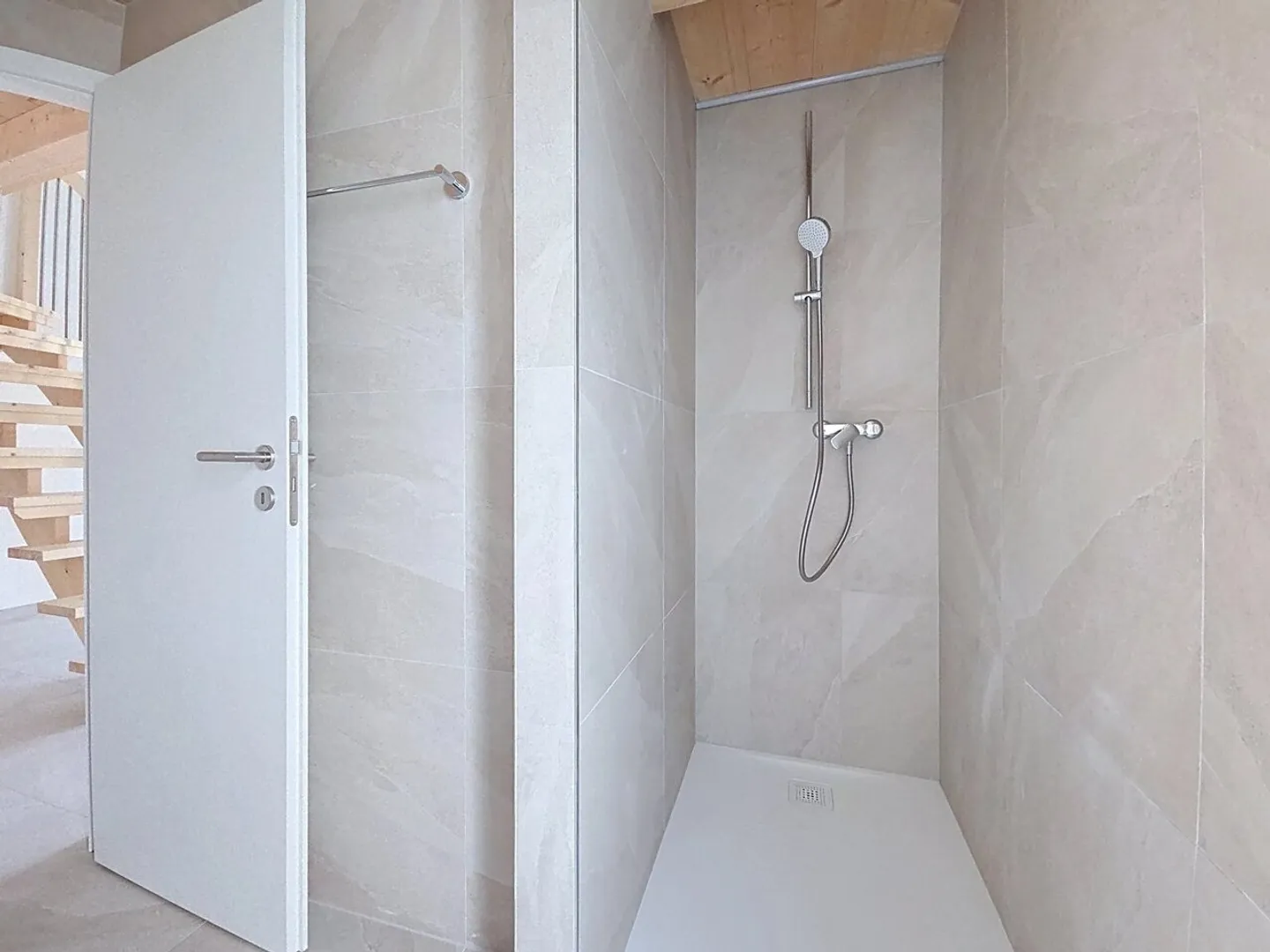 Charmante 2,5-Zimmer-Duplexwohnung zur Miete in Conthey (Les Jardins de la Morges) - Foto 7 von 9