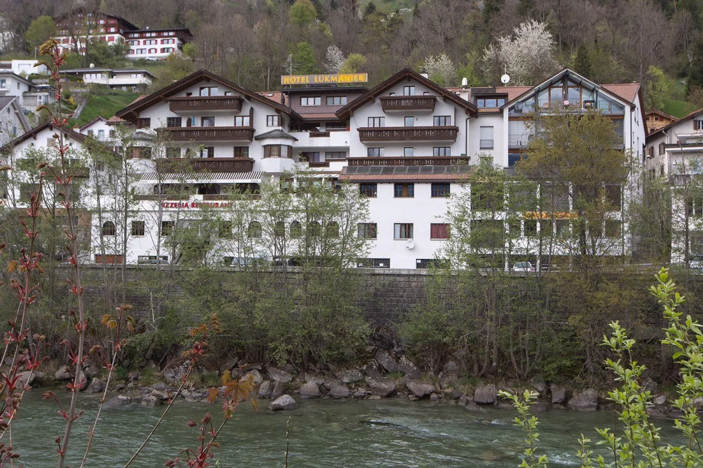 Räumlichkeiten ca. 200m² - Foto 1 von 11