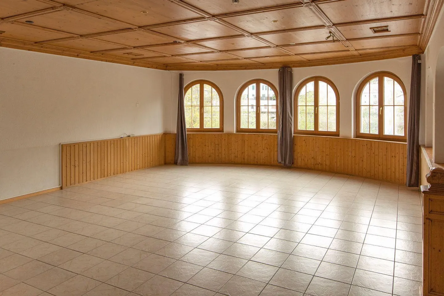 Räumlichkeiten ca. 200m² - Foto 4 von 11