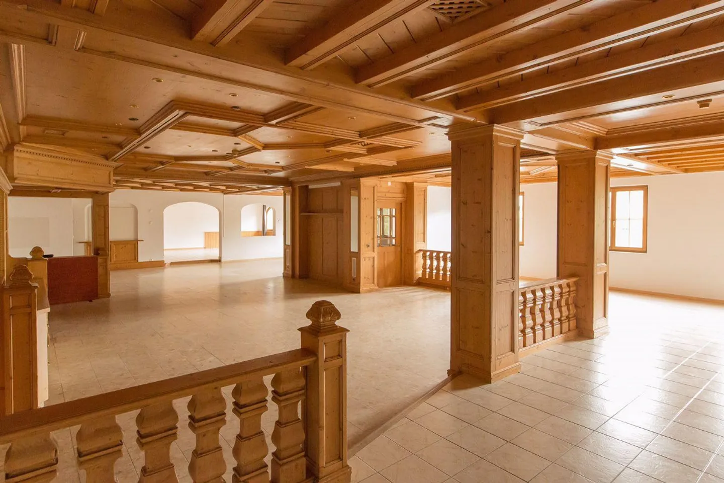 Räumlichkeiten ca. 200m² - Foto 7 von 11