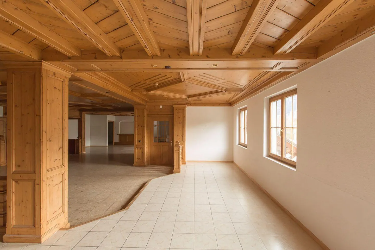 Räumlichkeiten ca. 200m² - Foto 9 von 11