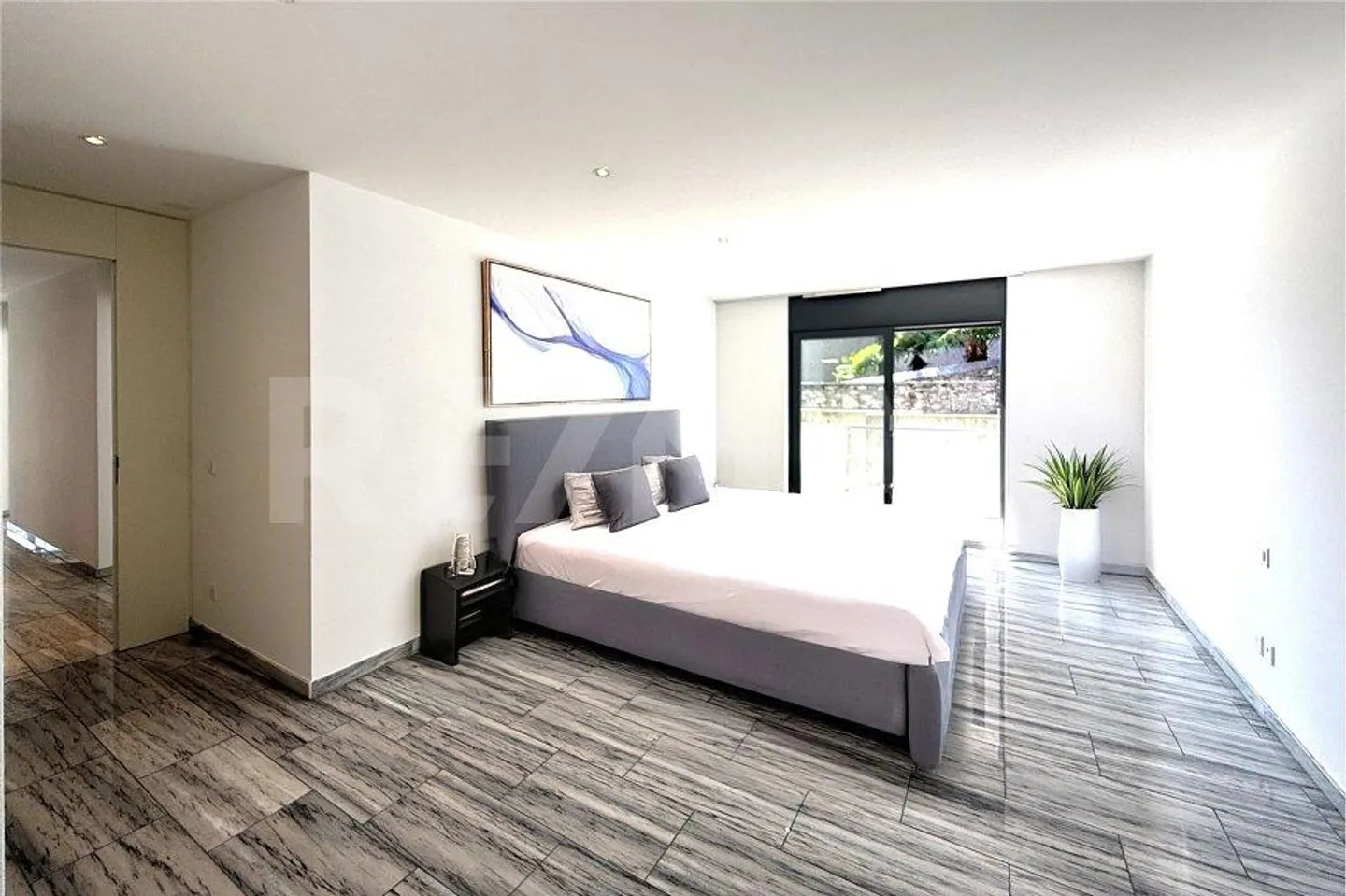 Appartement exclusif, spacieux et lumineux de 4.5 pièces - Photo 8 sur 13