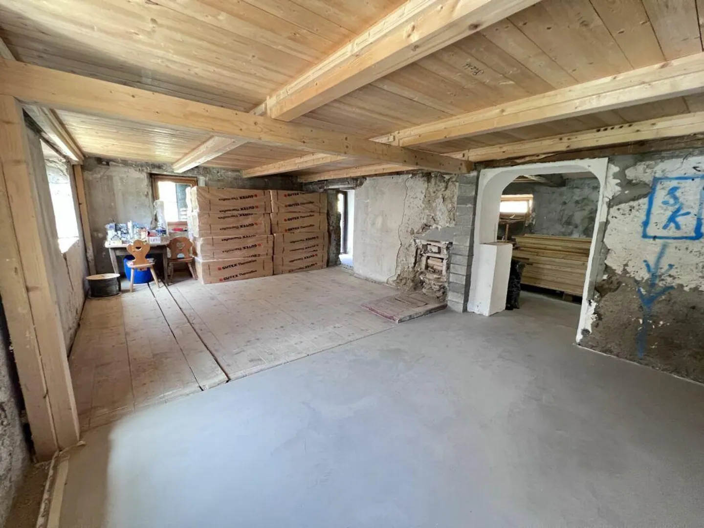 Charakterhaus mit viel Gestaltungspotenzial - Foto 4 von 12